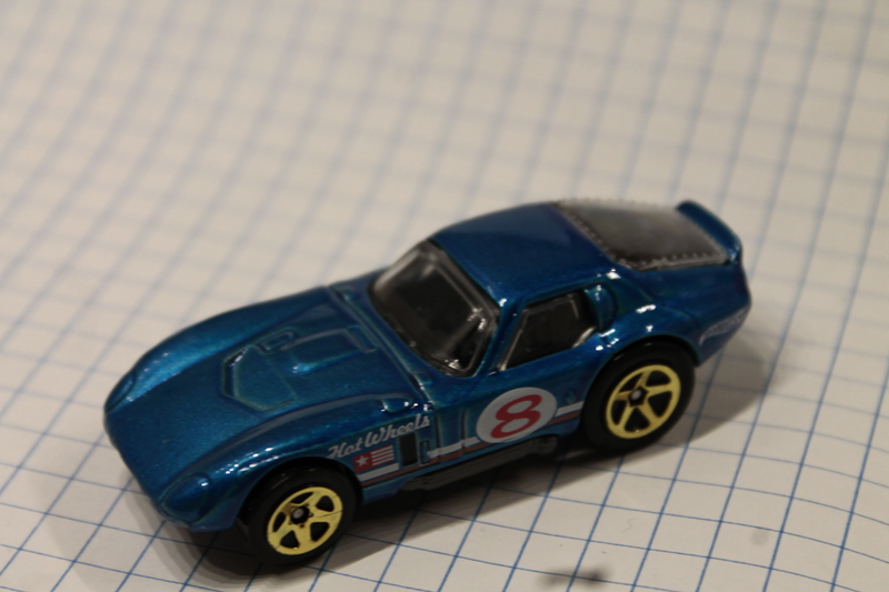 Illustration for article titled "Call Your Custom": Hot Wheels Trading/Customization Haul